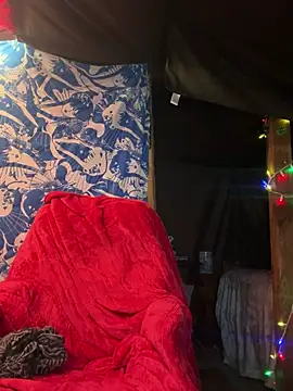 papiVilla23 online show from 03/20/25, 04:07