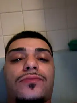 papiVilla23 online show from 09/20/25, 04:35