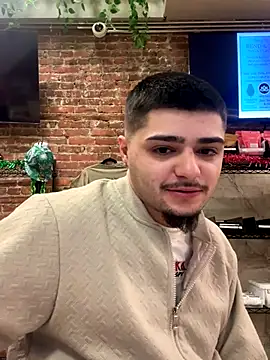 papiVilla23 online show from 12/14/25, 01:11