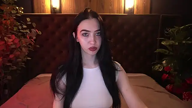 WildKittenX  online show from 04/11/26, 05:45