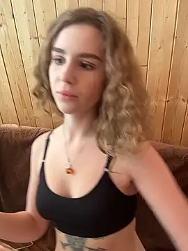 nemesidaM online show from 04/07/26, 07:31