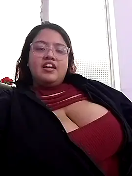 Tefany Smith online show from 09/28/25, 04:56