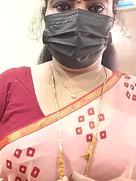 abinaya26 online show from 10/03/25, 08:00