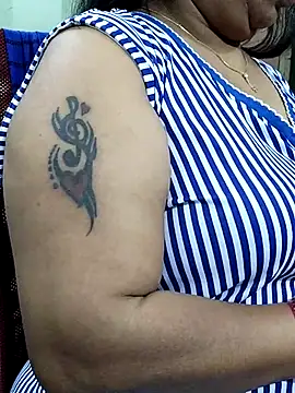 abinaya26 online show from 02/08/26, 06:33