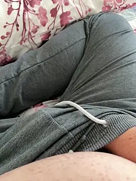 Snapshot of littletoy64 chatting on 03/03/25, 02:15 littletoy64 online show from 03/03/25, 02:15