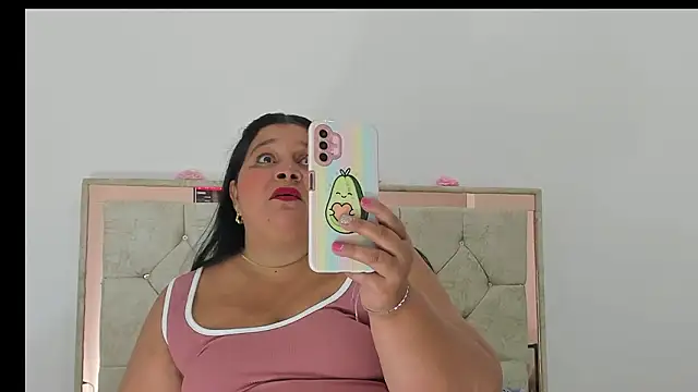 LunaaSweett online show from 01/07/26, 03:09