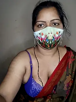 Snapshot of Bagi-Sexy chatting on 03/16/25, 06:23 Bagi-Sexy online show from 03/16/25, 06:23