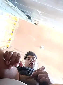 crisssalazar online show from 03/10/25, 08:23