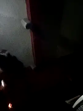 crisssalazar online show from 03/15/25, 04:24