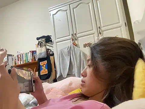 Snapshot of ladypaggy chatting on 02/26/25, 04:24 ladypaggy online show from 02/26/25, 04:24