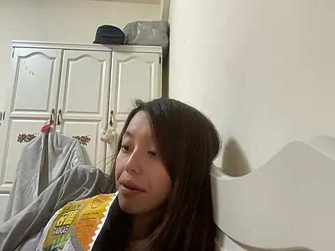 Snapshot of ladypaggy chatting on 03/13/25, 03:39 ladypaggy online show from 03/13/25, 03:39