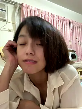 Snapshot of ladypaggy chatting on 09/25/25, 03:38 ladypaggy online show from 09/25/25, 03:38