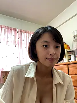 Snapshot of ladypaggy chatting on 10/23/25, 06:34 ladypaggy online show from 10/23/25, 06:34