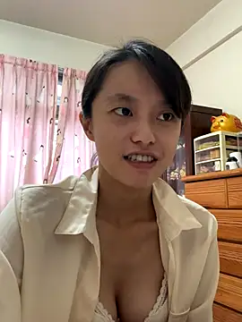 Snapshot of ladypaggy chatting on 11/18/25, 07:46 ladypaggy online show from 11/18/25, 07:46