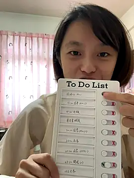 Snapshot of ladypaggy chatting on 11/19/25, 06:13 ladypaggy online show from 11/19/25, 06:13