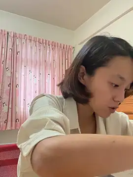 Snapshot of ladypaggy chatting on 12/20/25, 07:59 ladypaggy online show from 12/20/25, 07:59