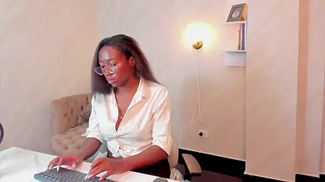 Qeen blackk online show from 03/07/25, 03:49