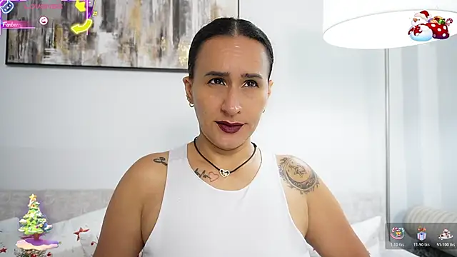 Sara Charmy online show from 12/21/25, 10:55