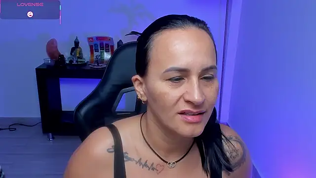 Sara Charmy online show from 07/02/26, 11:27