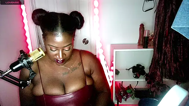 lovelyenigma365 online show from 01/07/26, 05:10