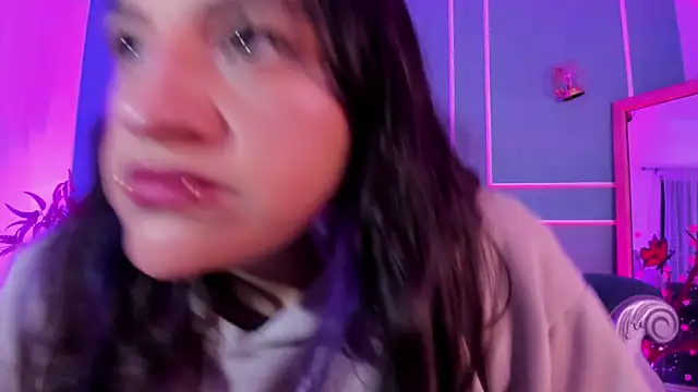 TaraTaylorr online show from 02/16/26, 03:35