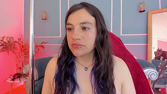 TaraTaylorr online show from 07/07/26, 02:58