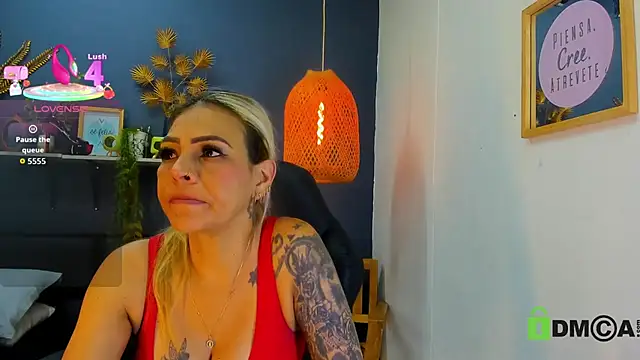 yessila parker online show from 03/31/26, 09:10