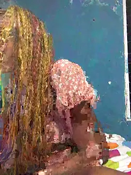 Ladyzee25 online show from 10/30/25, 12:12