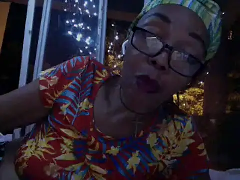 Ladyzee25 online show from 03/24/26, 02:49