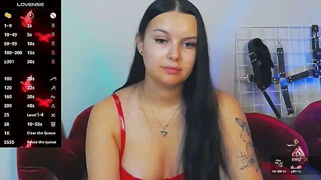 Miss Vic online show from 10/20/25, 03:12