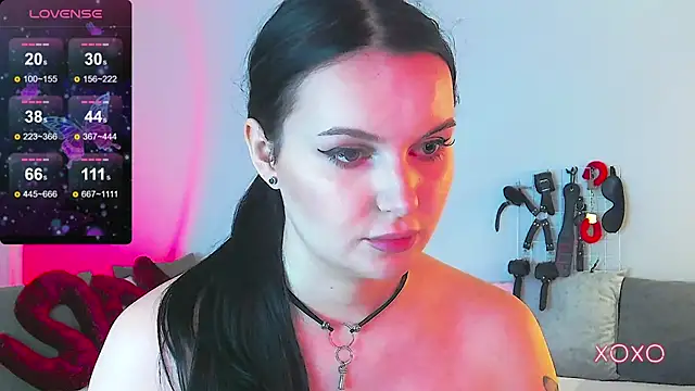 Miss Vic online show from 04/21/26, 06:01