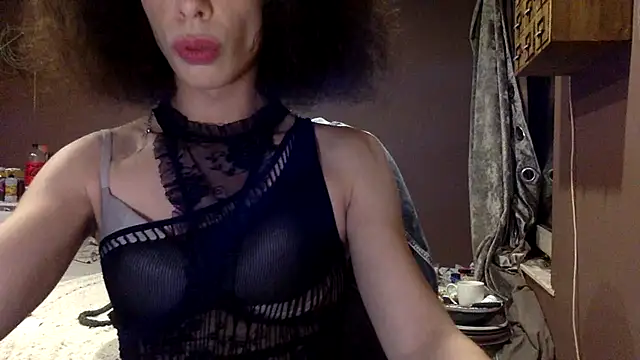 Snapshot of Naomishow33 chatting on 03/19/25, 08:11 Naomishow33 online show from 03/19/25, 08:11