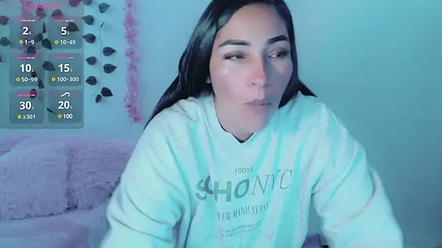 Snapshot of luna_lgomez_ chatting on 03/02/25, 10:03 luna lgomez online show from 03/02/25, 10:03