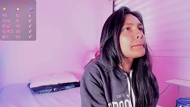 Fernanda liie  online show from 05/12/26, 01:52