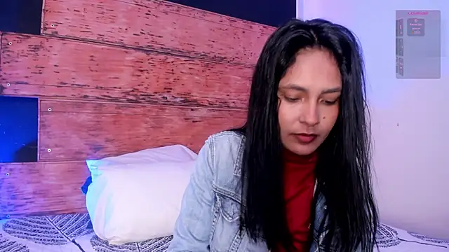 Fernanda liie  online show from 05/29/26, 12:36