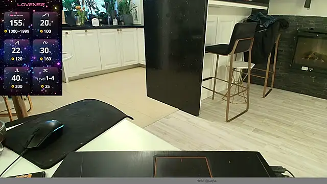 Snapshot of Layla- chatting on 02/01/25, 09:21 Layla- online show from 02/01/25, 09:21