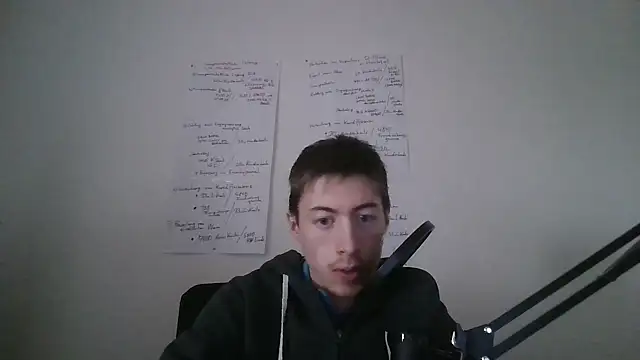 Snapshot of xy_monkeyBigCock chatting on 10/17/25, 02:41 xy monkeyBigCock online show from 10/17/25, 02:41