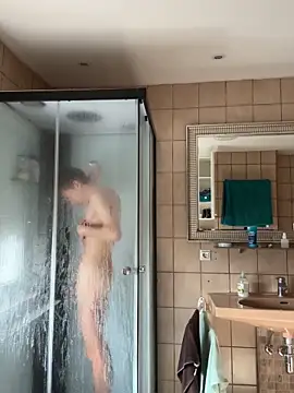 Snapshot of xy_monkeyBigCock chatting on 10/24/25, 09:38 xy monkeyBigCock online show from 10/24/25, 09:38