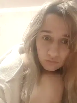 Aurorahoney online show from 02/27/25, 03:15