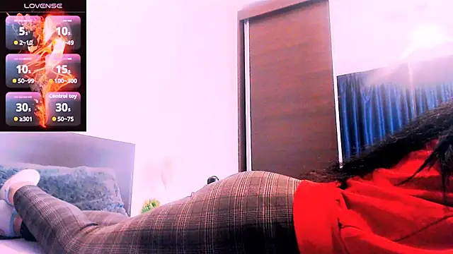 Snapshot of Alina_eve chatting on 02/05/26, 05:50 Alina eve online show from 02/05/26, 05:50