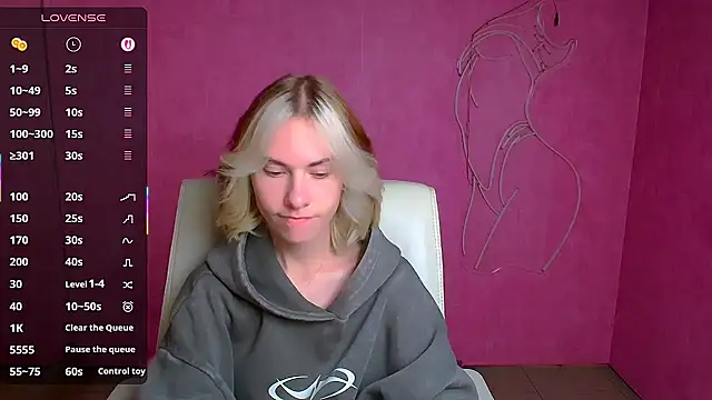 Fiona Night online show from 09/26/25, 05:22