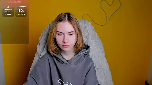 Snapshot of Fiona_Night chatting on 02/09/26, 06:17 Fiona Night online show from 02/09/26, 06:17