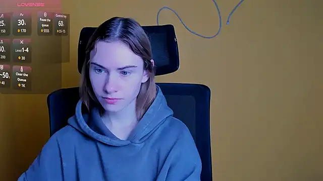 Snapshot of Fiona_Night chatting on 02/18/26, 06:20 Fiona Night online show from 02/18/26, 06:20