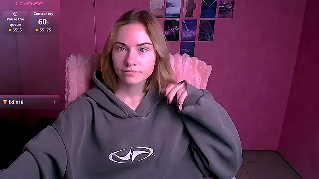 Snapshot of Fiona_Night chatting on 02/19/26, 06:31 Fiona Night online show from 02/19/26, 06:31