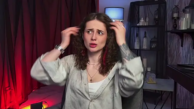 OliviaMcClean online show from 04/09/26, 01:05