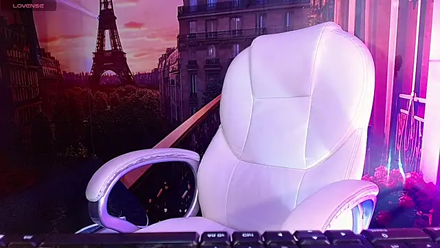 Gabi Prince online show from 10/21/25, 07:14