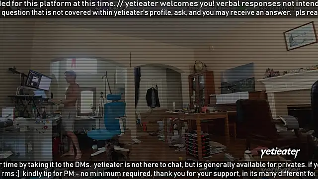 Snapshot of yetieater chatting on 06/19/26, 04:55 yetieater online show from 06/19/26, 04:55