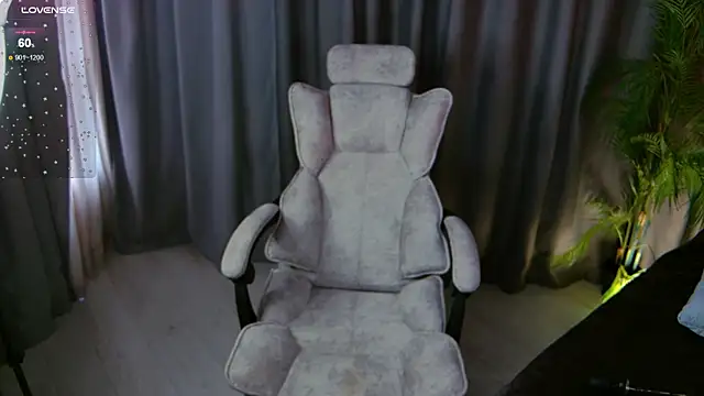 AssolMonet online show from 10/27/25, 07:01