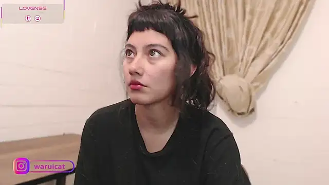 Snapshot of Laury_uri chatting on 02/12/26, 11:55 Laury uri online show from 02/12/26, 11:55