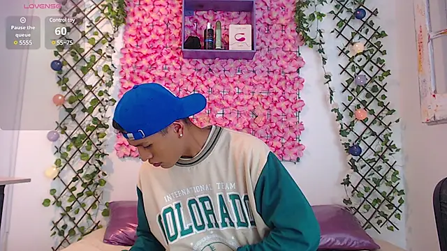 willians   0 online show from 03/14/25, 03:26